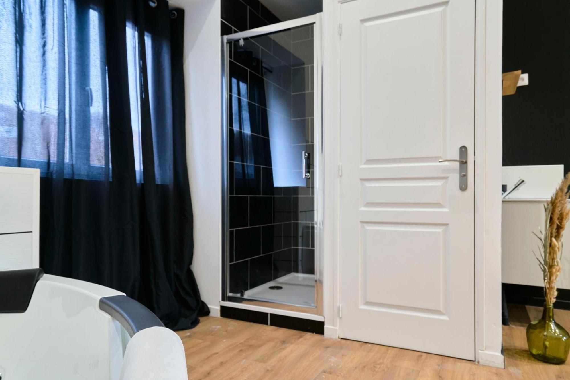 Ng Prestige - Lille L Roubaix Trichon - Balneo - Netflix - Wifi Apartment Екстериор снимка